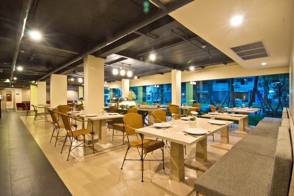 Hotel Sunshine One à Pattaya Extérieur photo